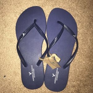 AEO flip flops